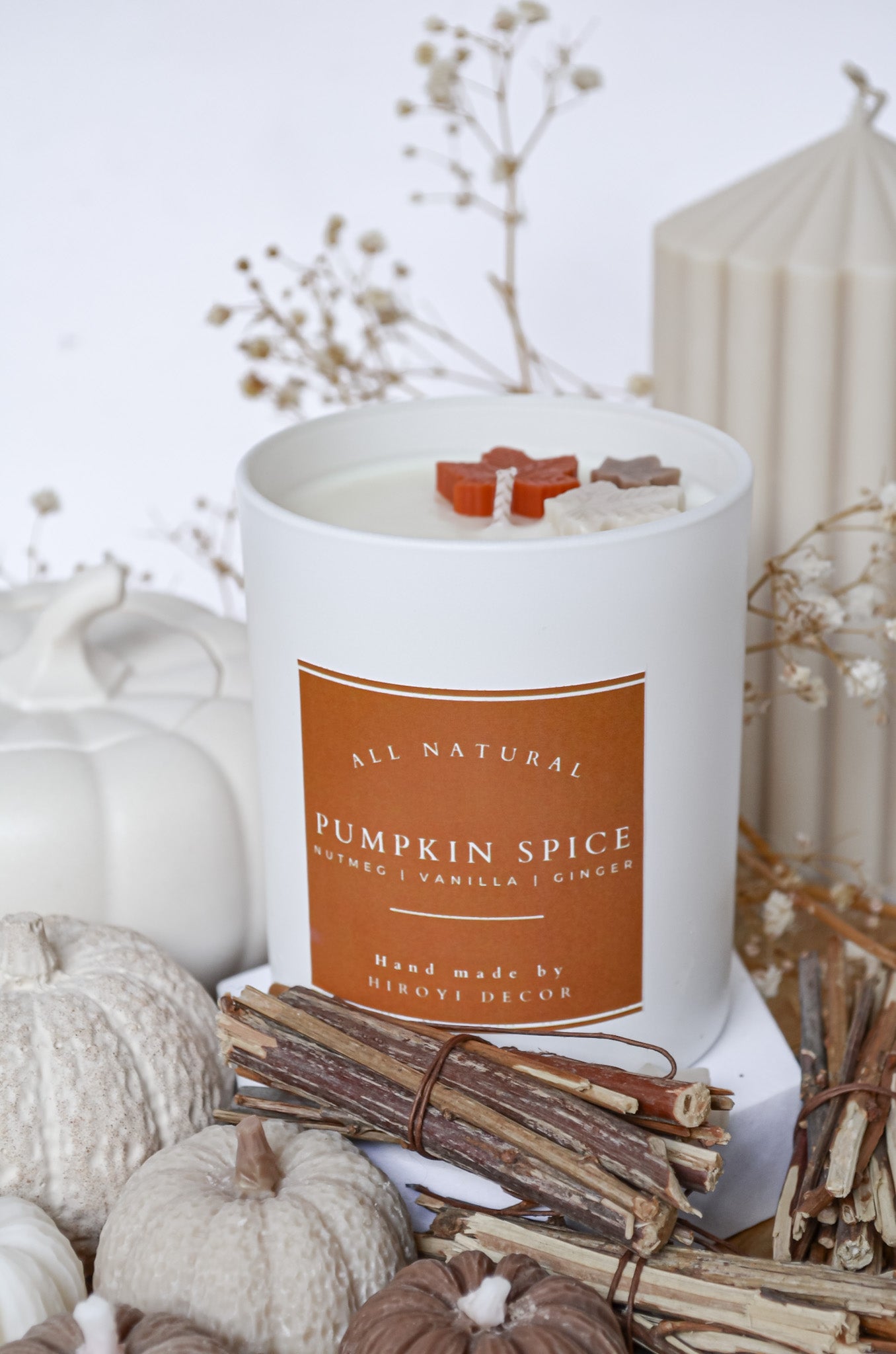 Pumpkin Spice - Frosty Autumn Candle