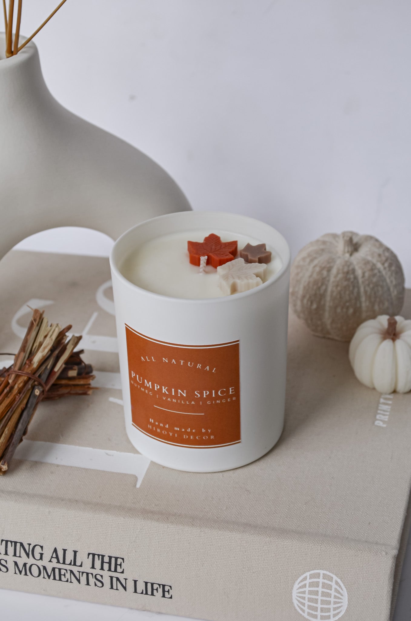 Pumpkin Spice - Frosty Autumn Candle